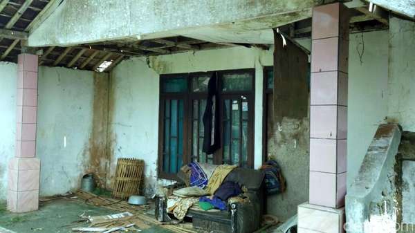 Ini Tempat Preman Kampung Sukabumi Hamili Anak Kandung Ini Tempat Preman Kampung Sukabumi Hamili Anak Kandung