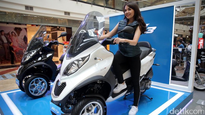 Roda Dua Lagi Lesu, Kok Piaggo Rilis Motor Seharga Mobil? Roda Dua Lagi Lesu, Kok Piaggo Rilis Motor Seharga Mobil?
