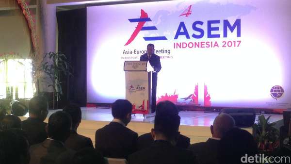 Menhub: TSOM Perkuat Konektivitas Transportasi Negara Asia-Eropa Menhub: TSOM Perkuat Konektivitas Transportasi Negara Asia-Eropa