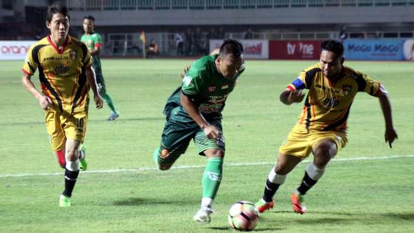 Kalahkan Mitra Kukar 2-1, PS TNI Akhiri Tren Negatif Kalahkan Mitra Kukar 2-1, PS TNI Akhiri Tren Negatif