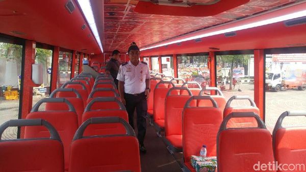 Ayo Naik Bus Tingkat Gratis Keliling Lokasi Wisata di Semarang