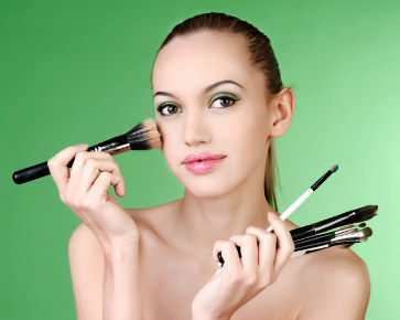 Cara Aman Menggunakan Make-up Saat Kulit Berjerawat Cara Aman Menggunakan Make-up Saat Kulit Berjerawat