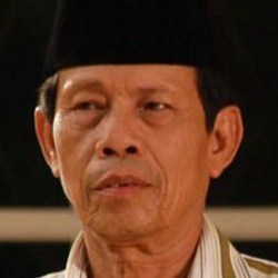 Malih Tong Tong Biasa Telanjang Saat 17-an