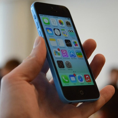 IPhone 5S Turun Harga, iPhone 5C 'Digratiskan'