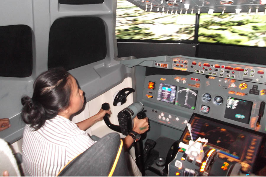 JungleLand Resmikan Wahana Baru Flight Academy