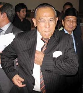 Susunan Pengurus DPP Partai Golkar 2009-2014 Susunan Pengurus DPP Partai Golkar 2009-2014