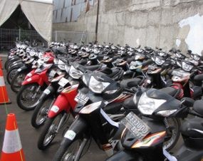 Lelang Mobil-motor Bisa Bayar Dicicil Lelang Mobil-motor Bisa Bayar Dicicil