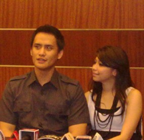 Keluarga Pasrah Istri Choky Sitohang Pindah Agama Keluarga Pasrah Istri Choky Sitohang Pindah Agama