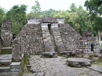 Candi induk di kompleks Candi Sukuh Candi induk di kompleks Candi Sukuh