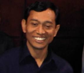 Bupati Simalungun JR Saragih Tiba di MK Bupati Simalungun JR Saragih Tiba di MK
