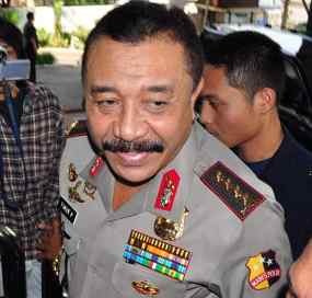 Kapolri Mutasi Ratusan Kapolres Se-Indonesia Kapolri Mutasi Ratusan Kapolres Se-Indonesia