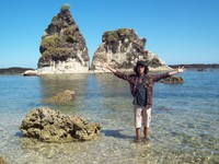 Narsis dikit di Pantai Tanjung Layar Narsis dikit di Pantai Tanjung Layar
