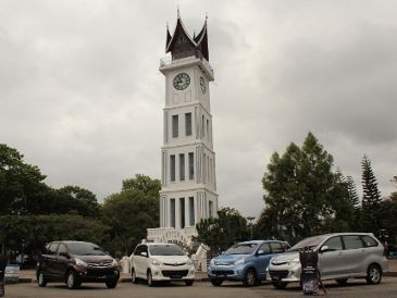 Image result for toyota avanza test drive padang