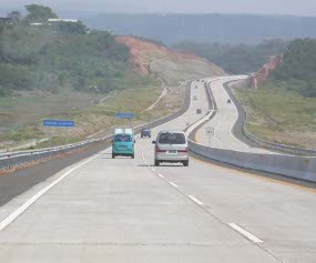 Tol Cikampek-Palimanan Rp 12,5 Triliun Rampung September 2014 Tol Cikampek-Palimanan Rp 12,5 Triliun Rampung September 2014