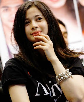Tips Hubungan Awet ala Primus dan Jihan Fahira Tips Hubungan Awet ala Primus dan Jihan Fahira