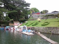 Wisata Air di Danau Lido Wisata Air di Danau Lido