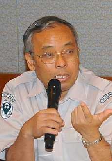Dr Trihono: Angka Kematian Flu Babi Lebih Kecil Daripada Flu Burung Dr Trihono: Angka Kematian Flu Babi Lebih Kecil Daripada Flu Burung