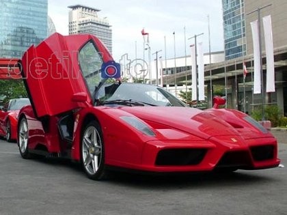 Pengganti Ferrari Enzo untuk Kalangan Terbatas Pengganti Ferrari Enzo untuk Kalangan Terbatas