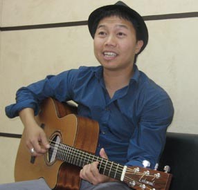 Adik Sarah Sechan Pacari Sandy Sandoro Adik Sarah Sechan Pacari Sandy Sandoro