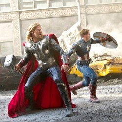 Saham Disney Tembus Rekor Berkat The Avengers Saham Disney Tembus Rekor Berkat The Avengers