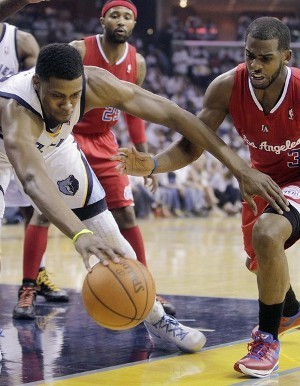 Kalahkan Clippers, Grizzlies \Masih Hidup\ Kalahkan Clippers, Grizzlies \Masih Hidup\