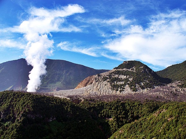 Info Wisata Gunung  Cikuray dan Papandayan  Desa 