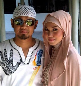 Geluti Dunia Musik, Ustad Guntur Nyanyikan Lagu Pasha Geluti Dunia Musik, Ustad Guntur Nyanyikan Lagu Pasha