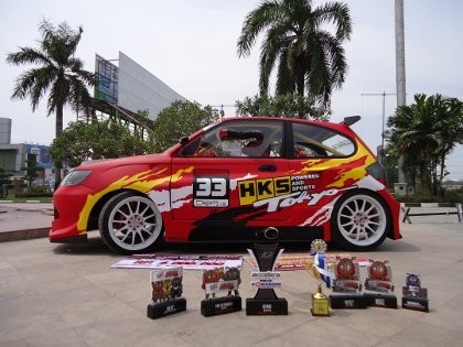 Daihatsu Ceria Jadi Mobil Balap Daihatsu Ceria Jadi Mobil Balap
