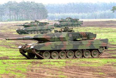 Indonesia Akhirnya Beli Tank Leopard US$ 280 Juta dari Jerman Indonesia Akhirnya Beli Tank Leopard US$ 280 Juta dari Jerman