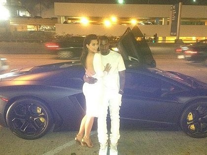Kim Kardashian-Kanye West Pamer Lamborghini Kim Kardashian-Kanye West Pamer Lamborghini