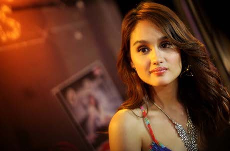 Cinta Laura Luncurkan Album \Hollywood Dreams\ Cinta Laura Luncurkan Album \Hollywood Dreams\