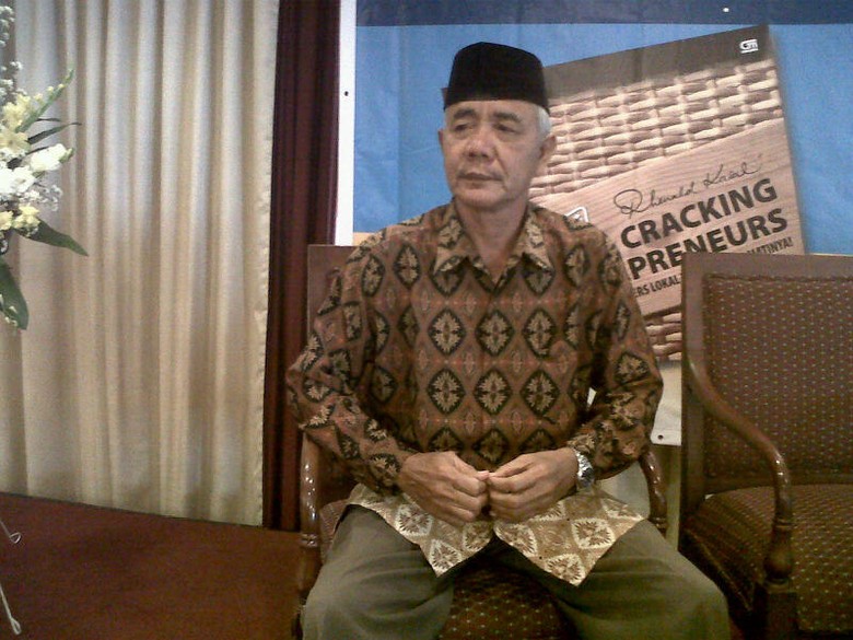 Tukang Becak Tak Lulus SD Ini Jadi Juragan Garam Beromzet Ratusan Juta Tukang Becak Tak Lulus SD Ini Jadi Juragan Garam Beromzet Ratusan Juta