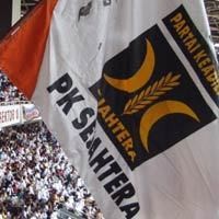 Diprediksi Anjlok, PKS: Masih Ada Waktu Menuju Pemilu 2014 Diprediksi Anjlok, PKS: Masih Ada Waktu Menuju Pemilu 2014