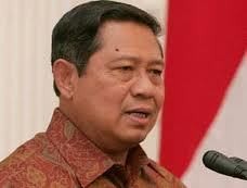 SBY Jadi Imam Salat Zuhur di Kejagung SBY Jadi Imam Salat Zuhur di Kejagung