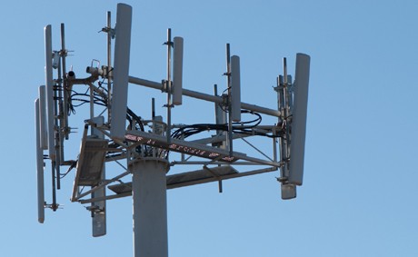 Antena LTE (anandtech) Antena LTE (anandtech)