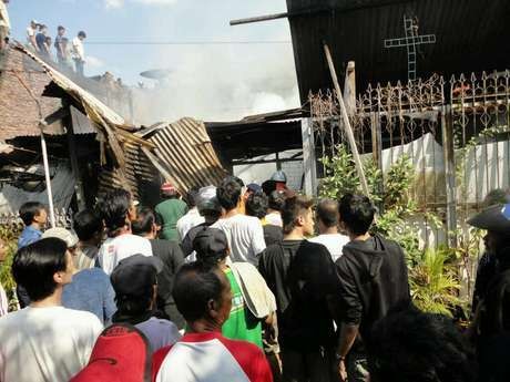 Identifikasi 7 Korban Kebakaran di Semarang Selesai, 1 Korban Dimakamkan Identifikasi 7 Korban Kebakaran di Semarang Selesai, 1 Korban Dimakamkan