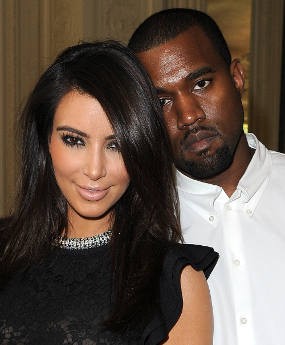 Kim Kardashian \Perfect Bitch\ untuk Kanye West? Kim Kardashian \Perfect Bitch\ untuk Kanye West?
