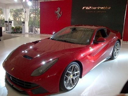 Jumlah Orang Kaya Bertambah, Mobil Super Mewah Makin Moncer Jumlah Orang Kaya Bertambah, Mobil Super Mewah Makin Moncer