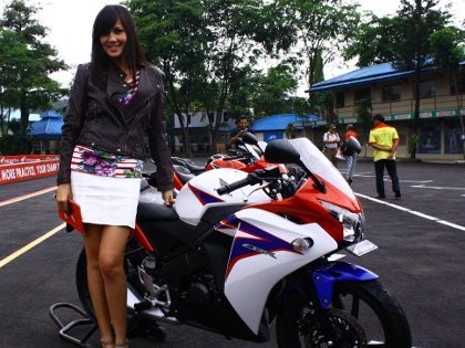 Motor Honda Paling Disukai Wanita Motor Honda Paling Disukai Wanita