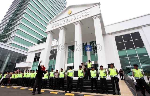 Kisah Pengacara Probono, Bela Konflik Buruh Hingga Pelecehan Pramugari Kisah Pengacara Probono, Bela Konflik Buruh Hingga Pelecehan Pramugari