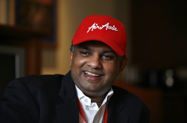 Tony Fernandes: AirAsia Siap Bertarung di Indonesia Tony Fernandes: AirAsia Siap Bertarung di Indonesia