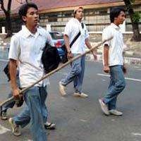 5 Pelajar Tewas dalam Tawuran Sepanjang Januari-September 2012 5 Pelajar Tewas dalam Tawuran Sepanjang Januari-September 2012