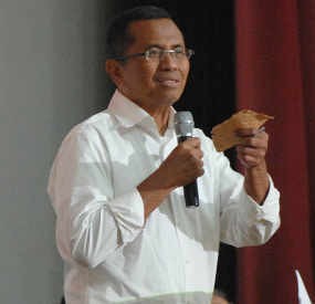 Dahlan Iskan: Membrane di Bawah Bulan Purnama Kapat Dahlan Iskan: Membrane di Bawah Bulan Purnama Kapat