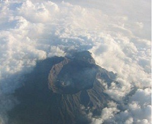 Status Gunung Raung di Banyuwangi Naik Jadi Siaga Status Gunung Raung di Banyuwangi Naik Jadi Siaga