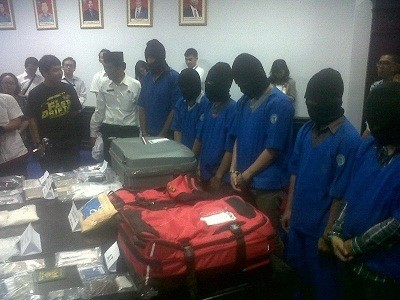 Kronologi Penangkapan 5 Kurir Narkoba Sindikat WN Nigeria oleh BNN Kronologi Penangkapan 5 Kurir Narkoba Sindikat WN Nigeria oleh BNN