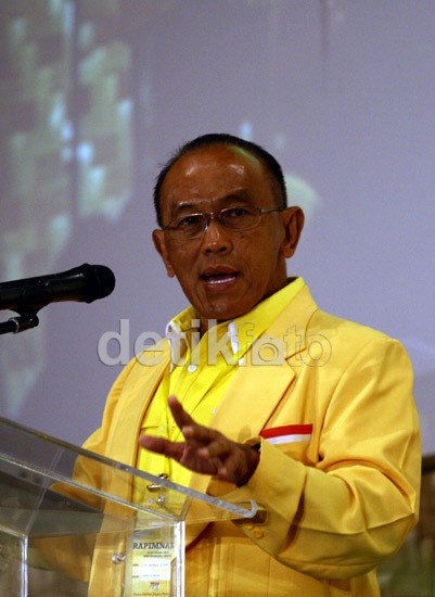 Pantun Politik Ical Menjaga Asa ke Pilpres 2014 Pantun Politik Ical Menjaga Asa ke Pilpres 2014