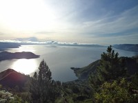 Danau Toba dari ketinggian Danau Toba dari ketinggian