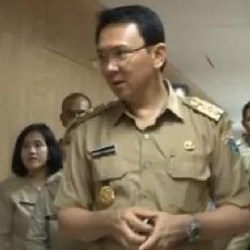 Ahok Sidak SMA MH Thamrin di Cipayung Pakai Bus Ahok Sidak SMA MH Thamrin di Cipayung Pakai Bus