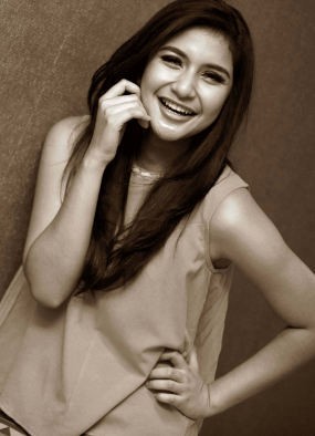 Bianca Liza, Centil & Suka Tampil Sejak Kecil Bianca Liza, Centil & Suka Tampil Sejak Kecil