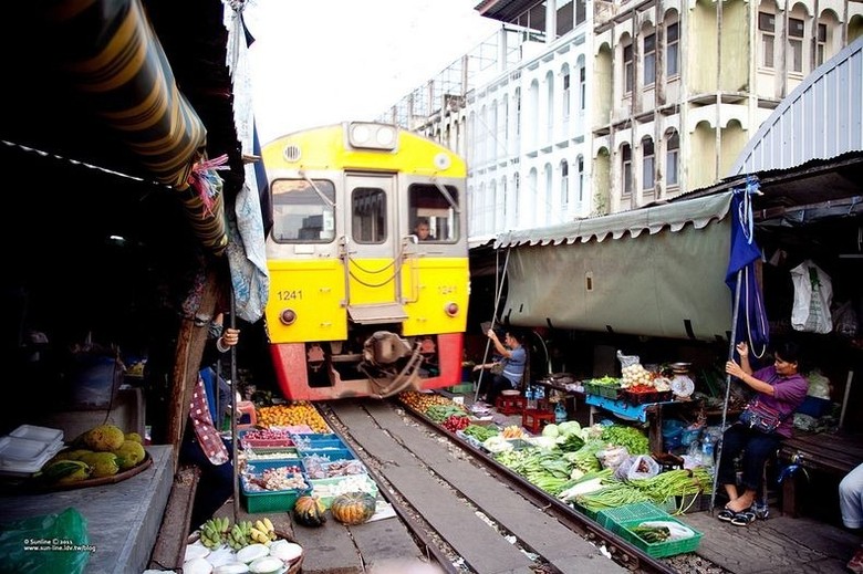 Hal Aneh Dan Unik Yang Hanya Bisa Ditemui Di Thailand 